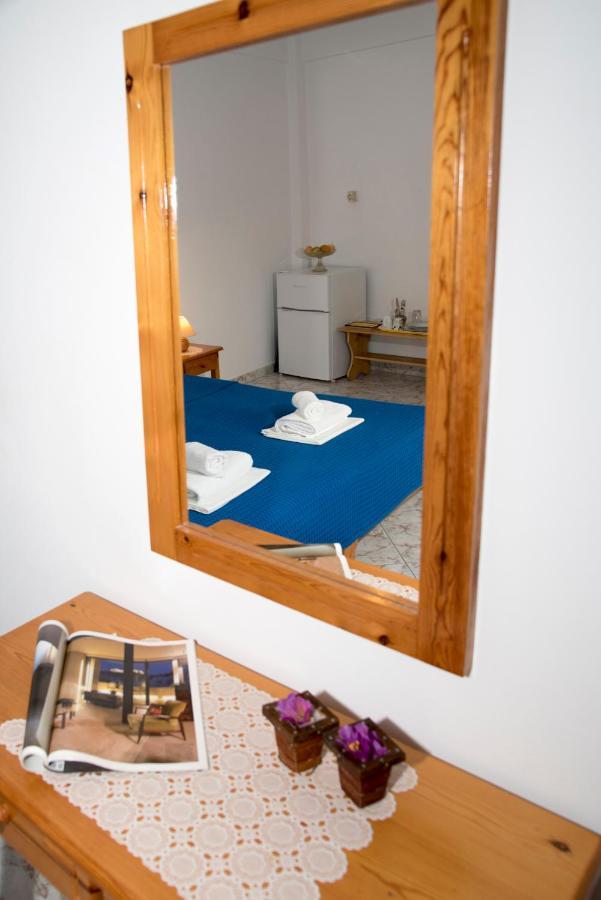 Damianos Rooms Adamantas  Bagian luar foto