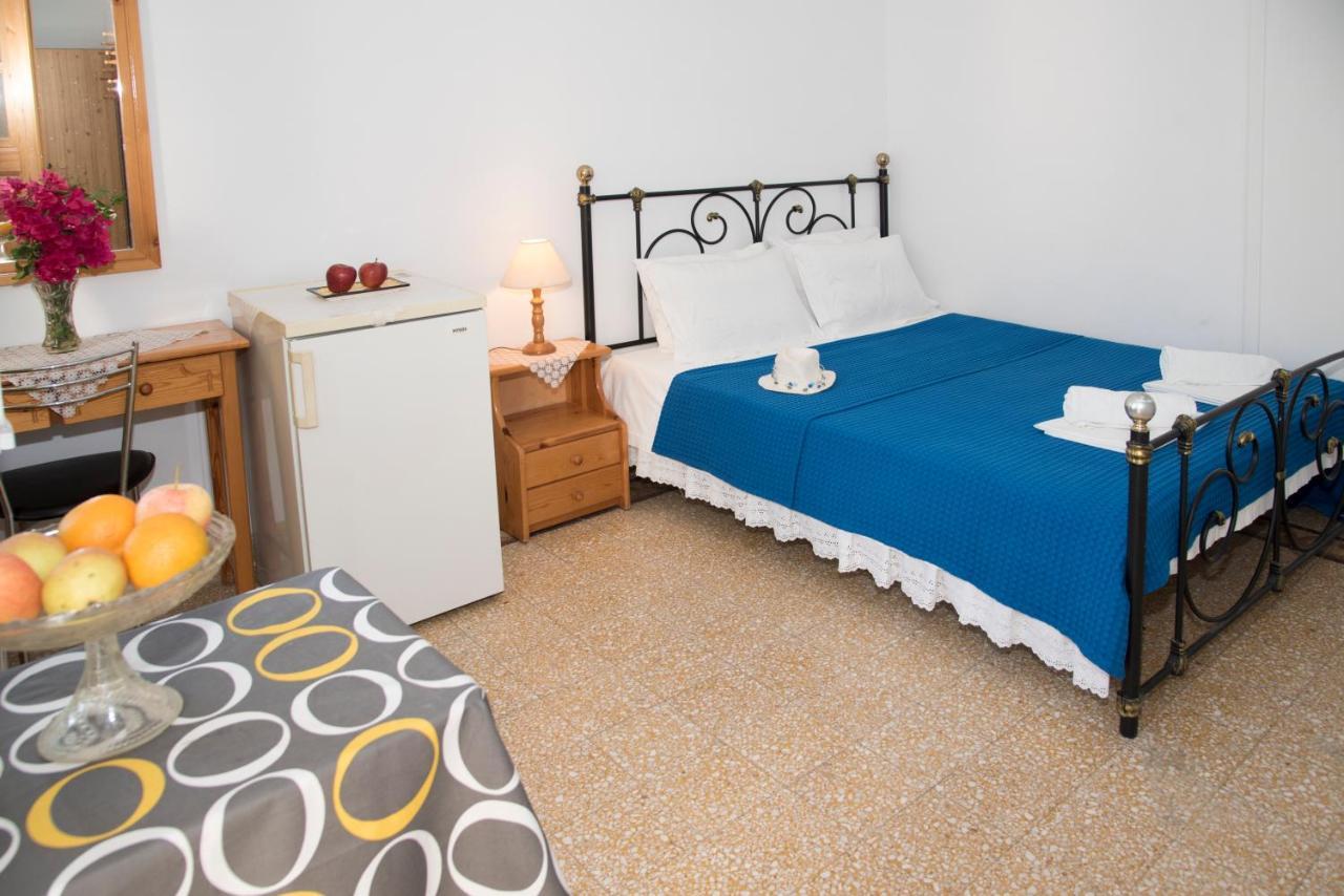 Damianos Rooms Adamantas  Bagian luar foto