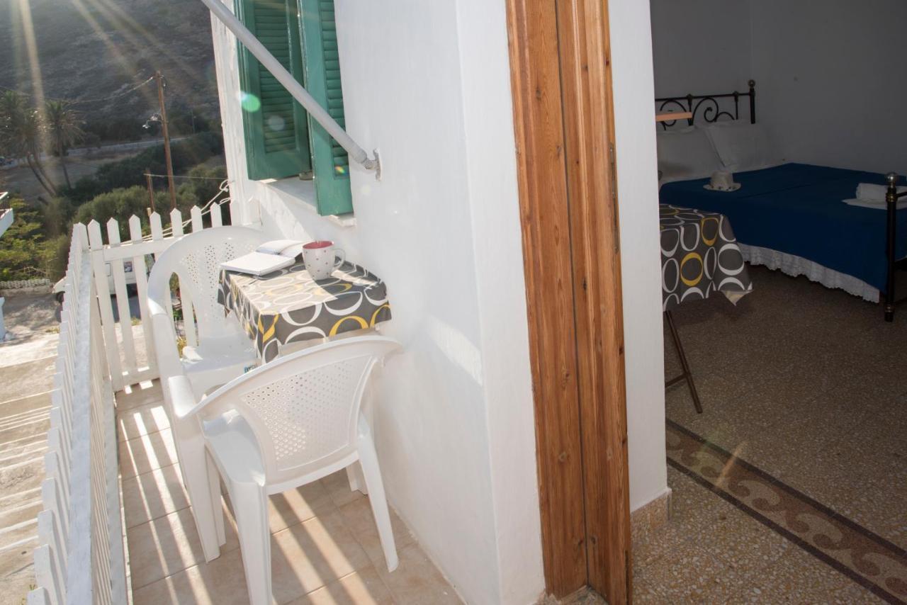 Damianos Rooms Adamantas  Bagian luar foto
